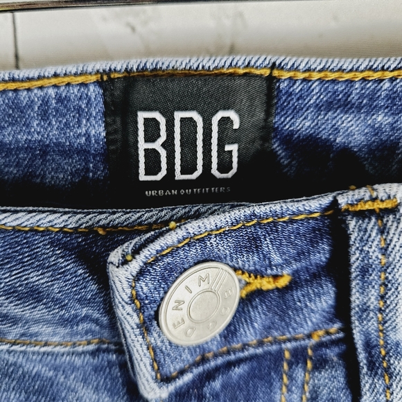 BDG URBAN OUTFITTERS | Twig high rise skinny stretch distressed busted jeans - Picture 6 of 9